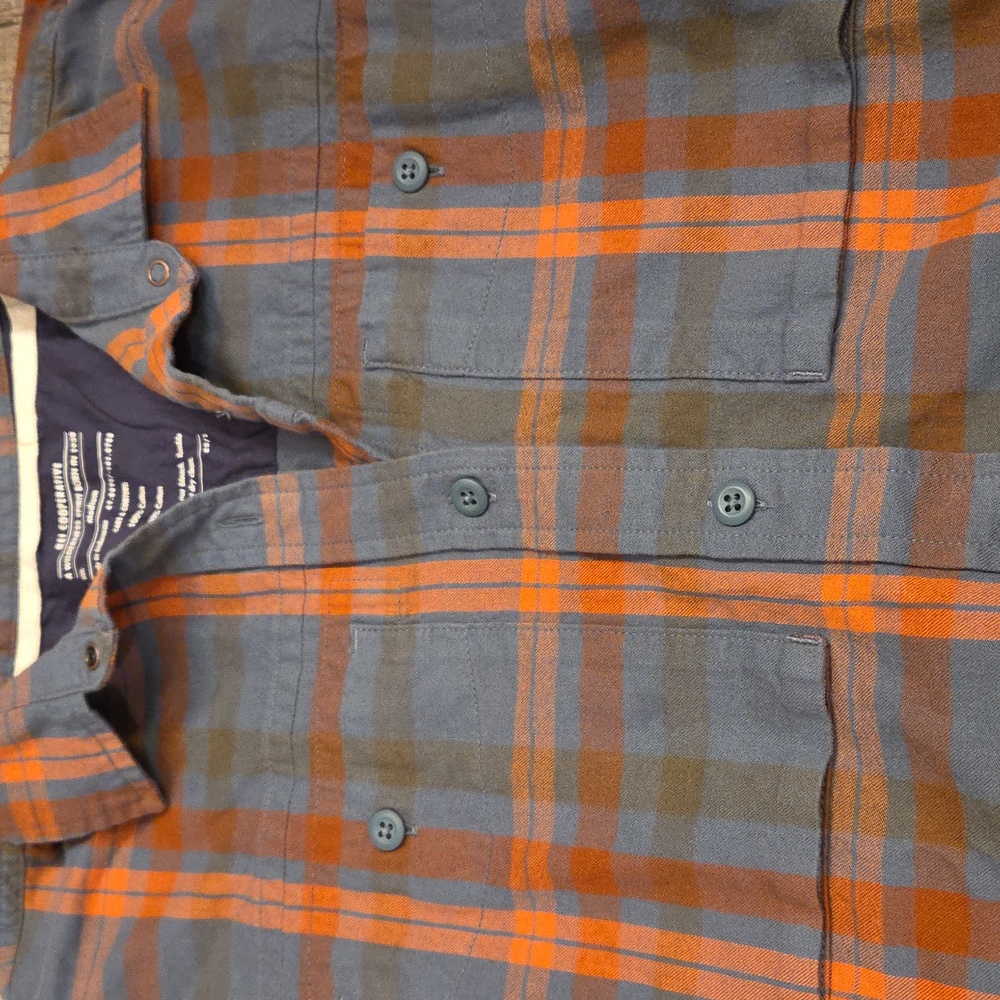 100% Cotton REI Button Diwn - Picture 4 of 5